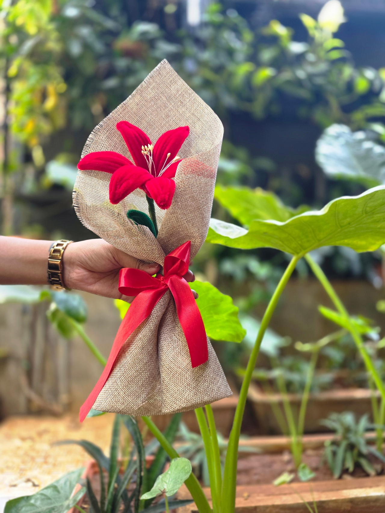 Handmade Chenille Lily – Red